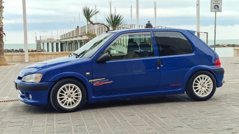 Foto Peugeot 106 2000 - 106 1.4 sport Total Swap 1.6 Rallye