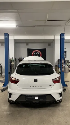 Foto Seat Ibiza 2016 - Seat Ibiza Cupra 1.8 TSI