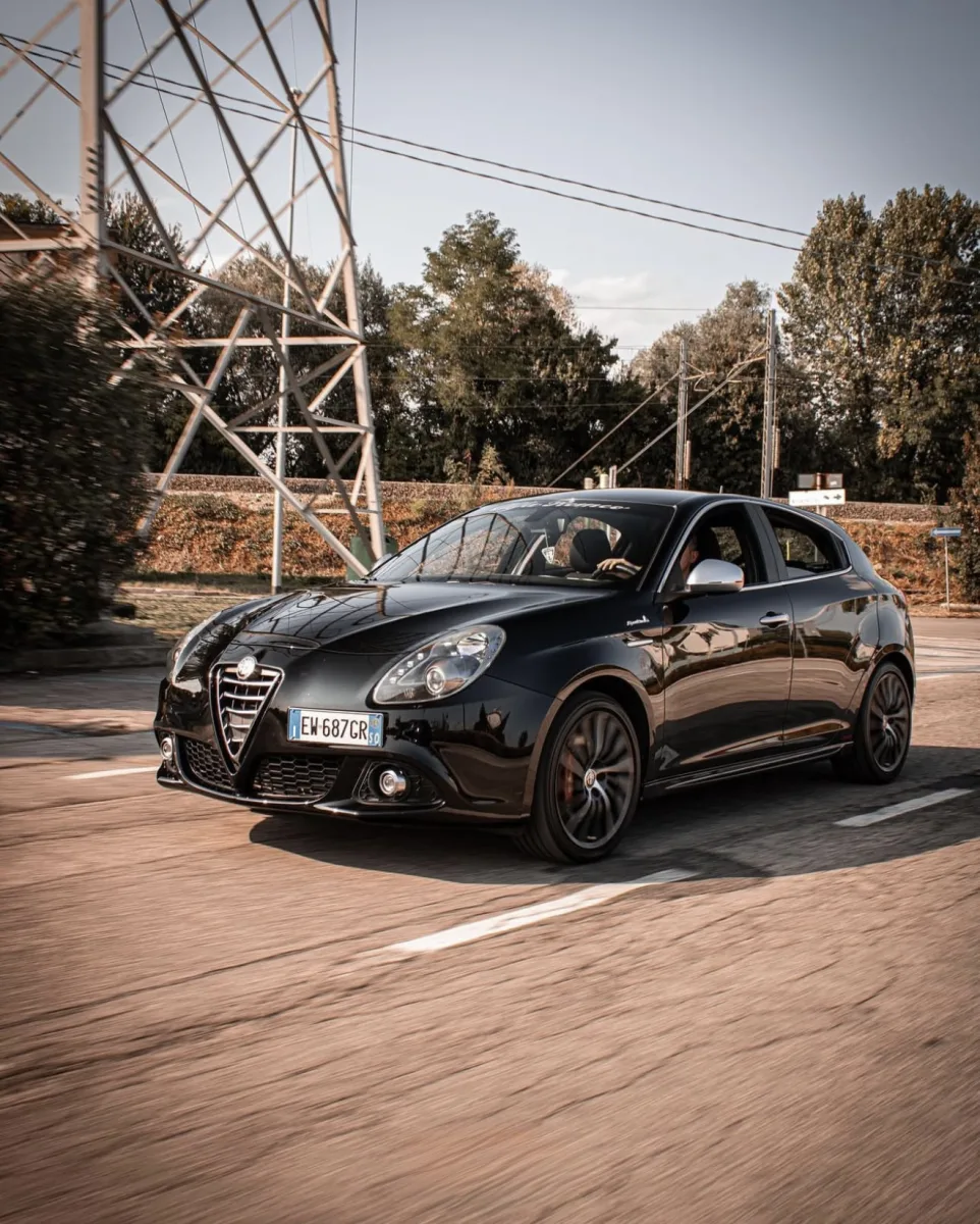 Alfa Romeo Giulietta 2014 - Alfa Romeo Giulietta 1.4 ex170 cv