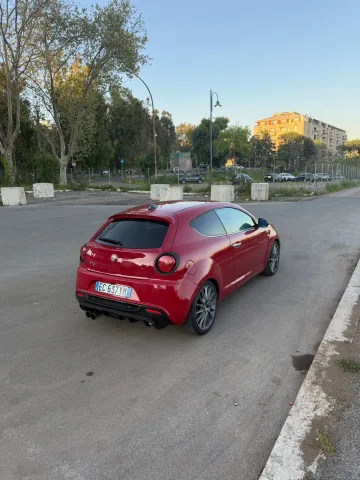 Foto Alfa Romeo MiTo 2010 - ALFA MITO QUADRIFOGLIO