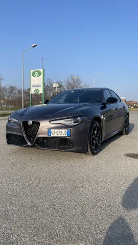 写真 Alfa Romeo Giulia 2020 - Alfa Romeo Giulia Veloce my20