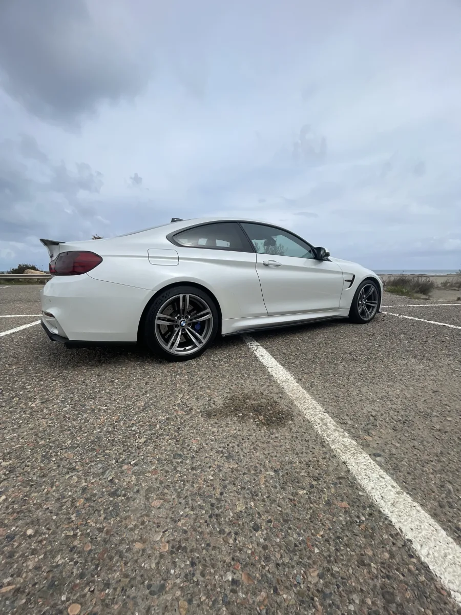 BMW M4 F82 2015 - BMW M4 F82