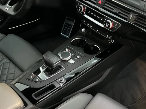 Foto Audi A4 2018 - Audi a4 2.0 TFSI Quattro