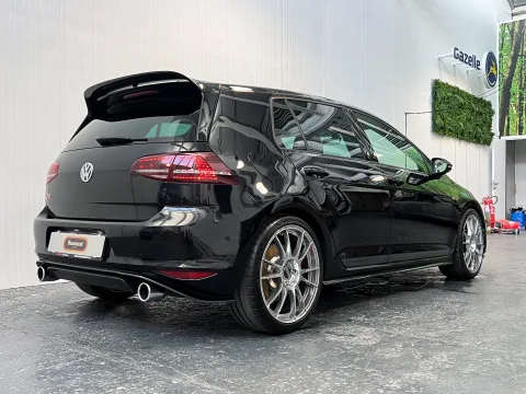 Foto Volkswagen Golf VII 2017 - Golf GTI Clubsport VII