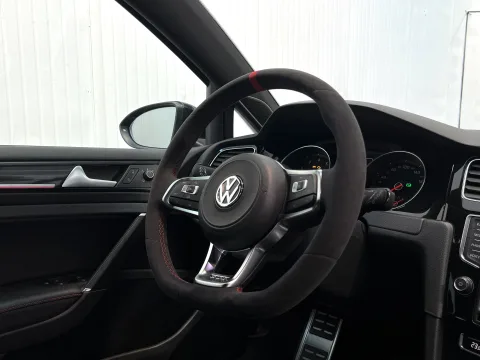 Foto Volkswagen Golf VII 2017 - Golf GTI Clubsport VII