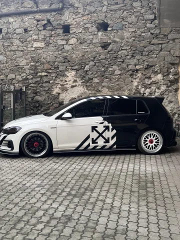 Photo Volkswagen Golf VII.5 2017 - golf gti 7.5 2017