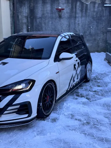 Photo Volkswagen Golf VII.5 2017 - golf gti 7.5 2017