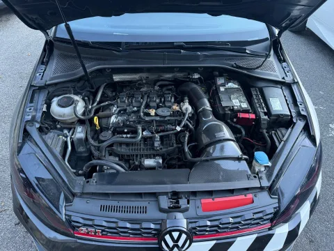 Photo Volkswagen Golf VII.5 2017 - golf gti 7.5 2017