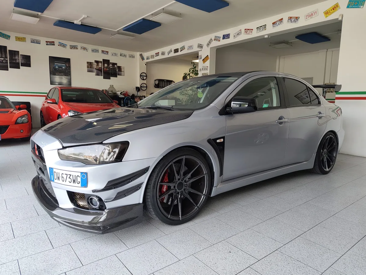 Mitsubishi Lancer Evolution 2009 - MITSUBISHI LANCER EVOLUTION X CAMBIO MANUALE