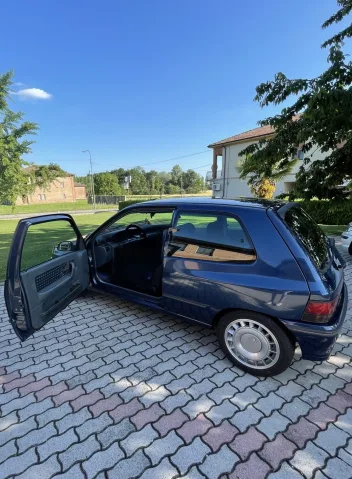 Foto Renault Clio 1991 - Renault Clio 1.8 16V – 165.000 km – Restaurata esternamente