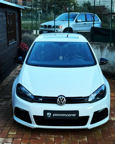 Photo Volkswagen Golf VI 2012 - Golf 6R DSG 5 porte Stage 2+ ufficiale APR