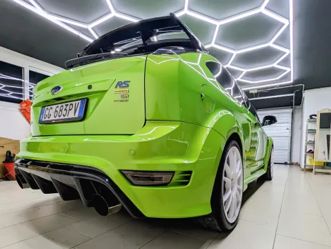 Foto Ford Focus 2009 - Focus RS MK2 Ultimate Green Mountune MR375