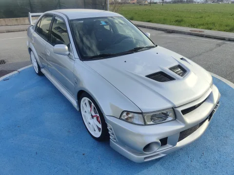 Foto Mitsubishi Lancer Evolution 1999 - Mitsubishi Lancer 2,0 Turbo 4x4 Evolution VI Gsr