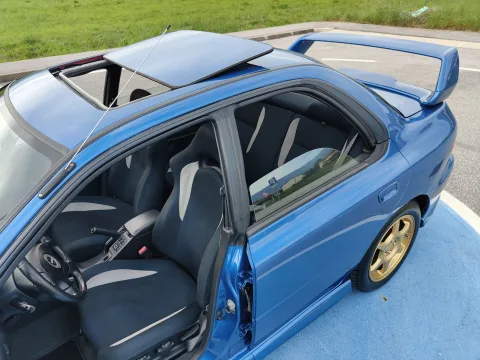 Foto Subaru Impreza 2000 - Subaru Impreza Turbo WRX ( TETTO APRIBILE )