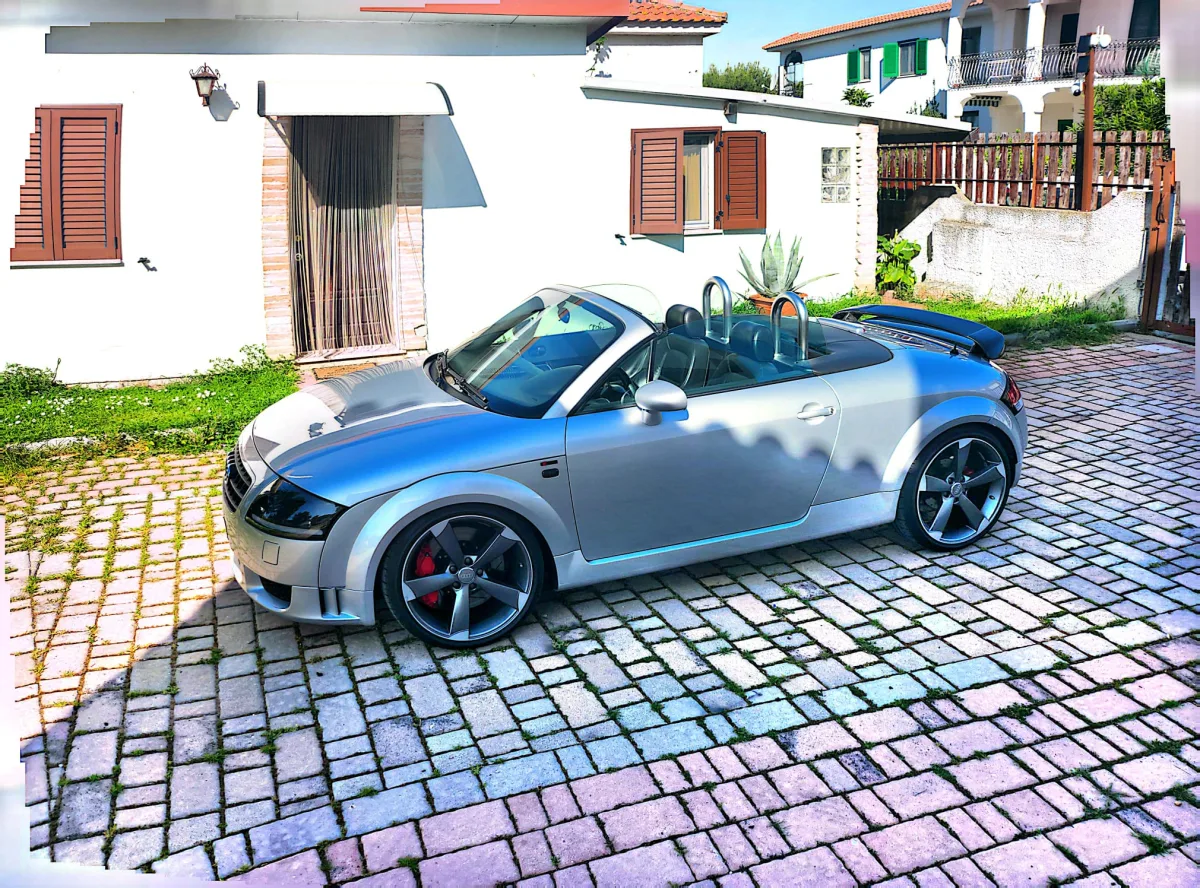 Audi TT 2000 - Audi TT Roadster UNICA
