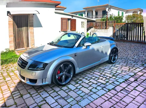 Photo Audi TT 2000 - Audi TT Roadster UNICA