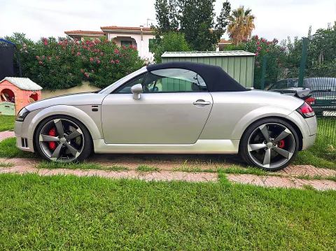 Photo Audi TT 2000 - Audi TT Roadster UNICA