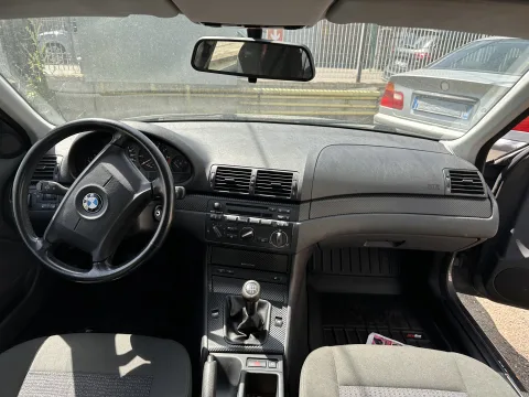 Foto BMW M3 E46 2002 - BMW 320I SW