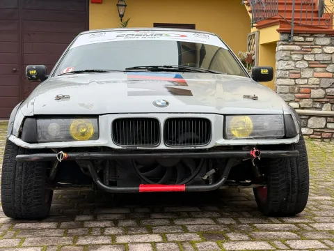 Foto BMW Serie 3 E36 1996 - BMW 320i  ( E36 ) Preparata per DRIFT ( Pronta gara )