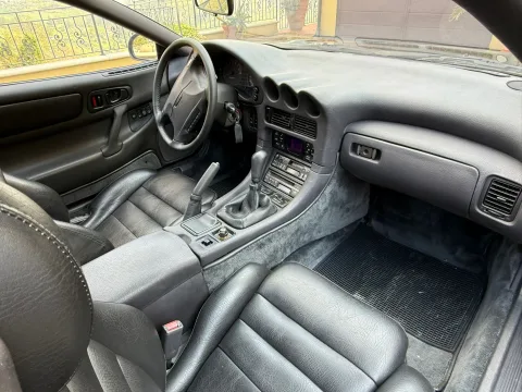 Foto Mitsubishi 3000GT 1993 - Mitsubishi 3000  GT 3.0  V6  24V  Biturbo intercooler  4WD