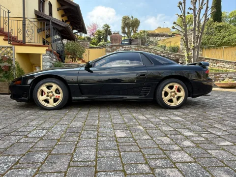 Foto Mitsubishi 3000GT 1993 - Mitsubishi 3000  GT 3.0  V6  24V  Biturbo intercooler  4WD