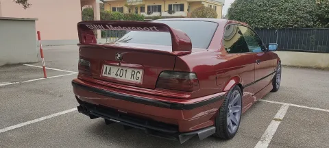 Foto BMW Serie 3 E36 1994 - BMW E36 325 i coupé