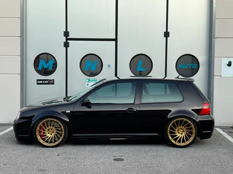 Photo Volkswagen Golf IV 2002 - VW GOLF 4 R32