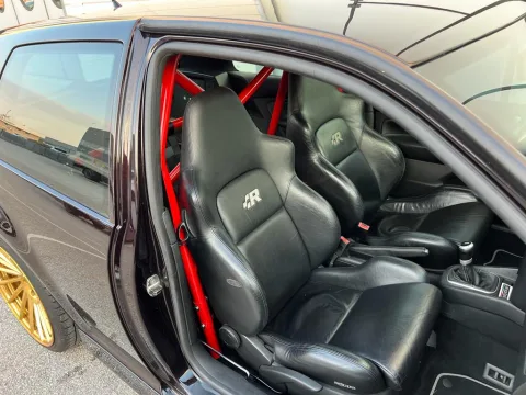 Photo Volkswagen Golf IV 2002 - VW GOLF 4 R32