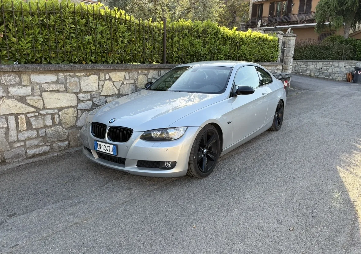 BMW Serie 3 E90 2008 - BMW E92 320d 210cv