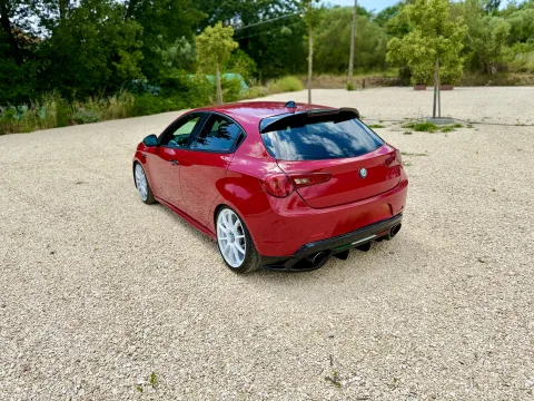 写真 Alfa Romeo Giulietta 2012 - Alfa Romeo Giulietta stage3