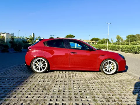 写真 Alfa Romeo Giulietta 2012 - Alfa Romeo Giulietta stage3