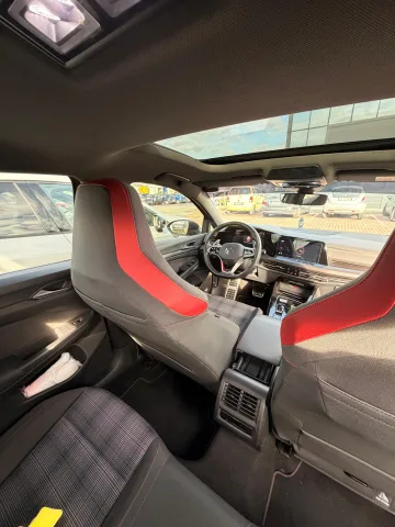 Foto Volkswagen Golf VIII 2023 - Volkswagen Golf 8 GTI – 340 CV | Stage 1 Digitun | Full Optional