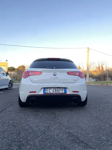 Foto Alfa Romeo Giulietta 2010 - Alfa Romeo Giulietta
