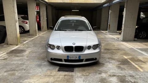 Foto BMW Serie 3 E46 2001 - BMW Serie 3 316ti Compact E46 – 1.8 Benzina – 145.000 km