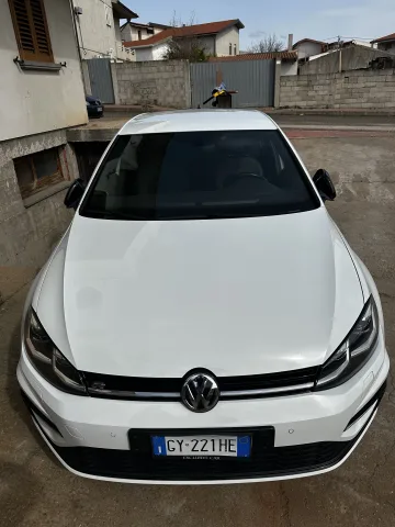 Foto Volkswagen Golf VII.5 2017 - Golf 7.5 2.0 tdi stage 1