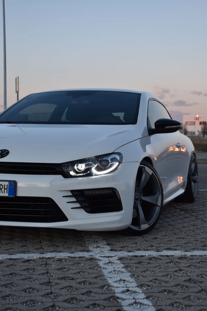 Volkswagen Scirocco 2009 - Vw scirocco