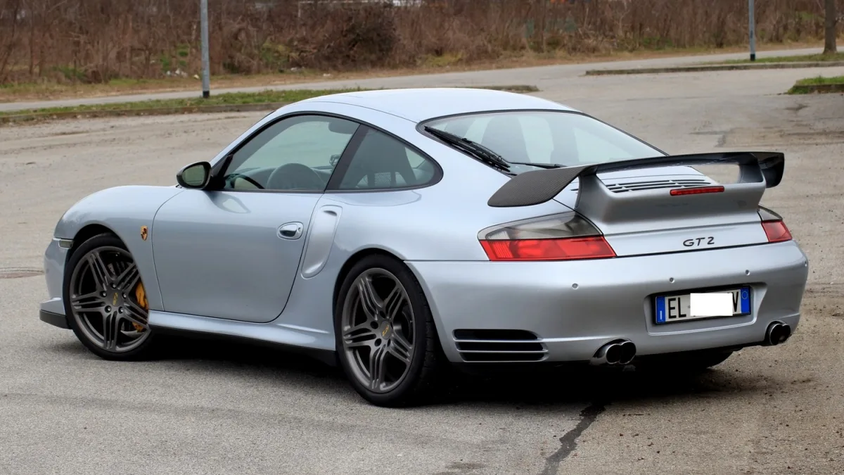 Porsche GT2 su base 996 Turbo
