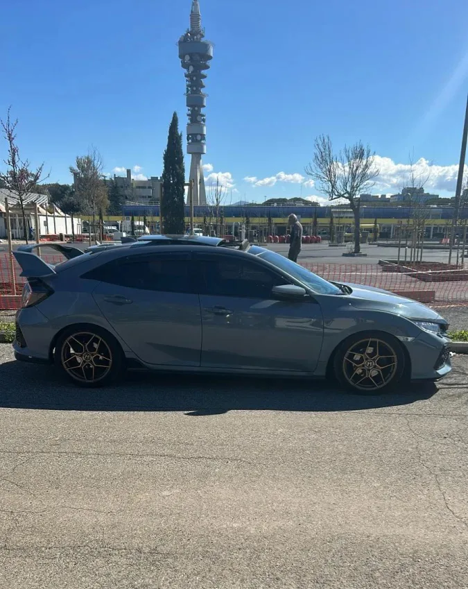Civic fk7 1.5 sport + stage 3