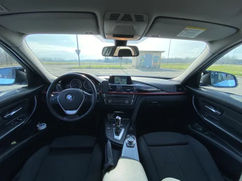Foto BMW Serie 3 F30 2013 - Bmw serie 3 F30