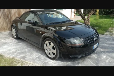Foto Audi TT 2000 - Audi TT mk1 quattro coupé