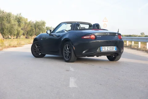 Photo Mazda Miata 2019 - Mazda MX-5 ND2 1.5 132 cv 2019