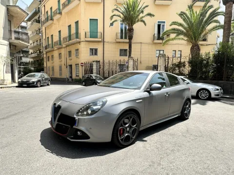 Foto Alfa Romeo Giulietta 2017 - Alfa Romeo Giulietta veloce 1750cc TBI 241cv