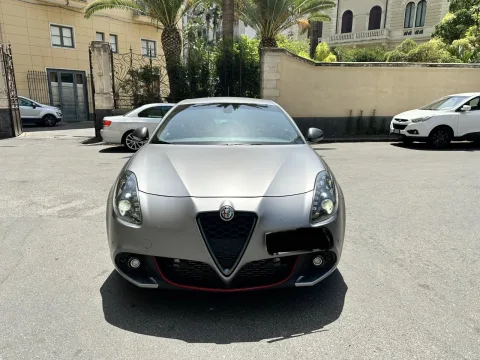 Foto Alfa Romeo Giulietta 2017 - Alfa Romeo Giulietta veloce 1750cc TBI 241cv