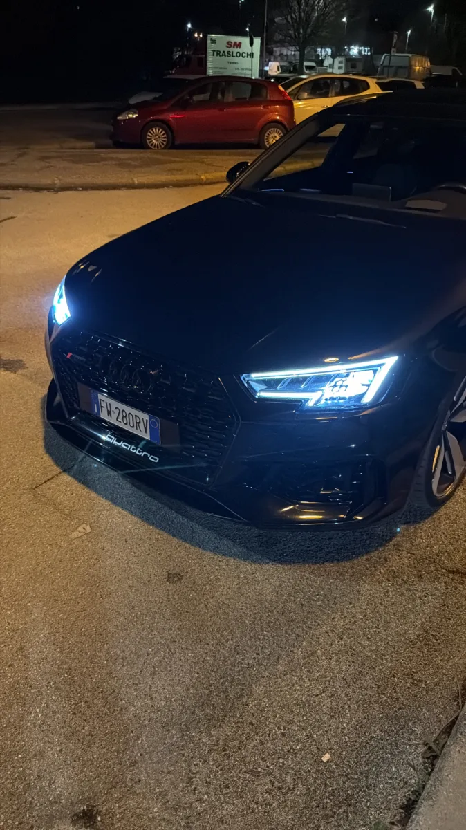 Audi RS4 2019 - Audi rs4