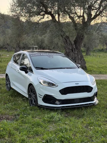 Foto Ford Fiesta 2018 - Fiesta mk8 ST-Line