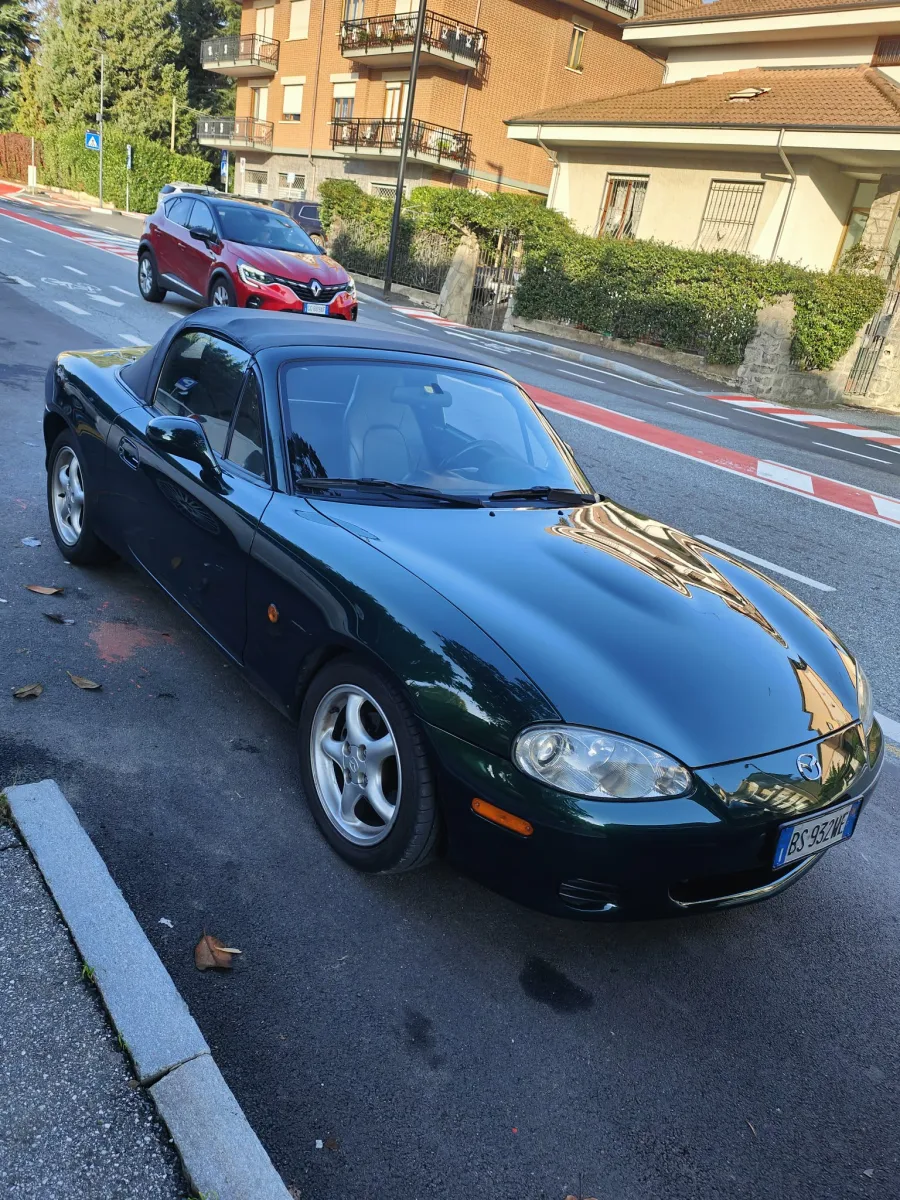 Mazda MX-5 NB 2001 - Mazda MX-5 NBFL 1.6 British Green • ASI/CRS a libretto • Torsen • Carrozzeria rifatta a maggio 2026
