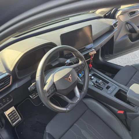 写真 Seat Tarraco 2023 - Cupra Formentor VZ 2.0 tsi 245cv