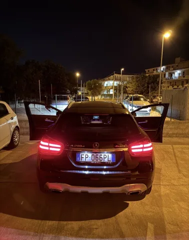 Foto Mercedes GLA 2018 - gla 200d 4matic