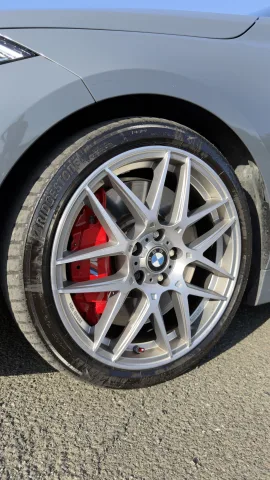 Foto BMW Serie 1 F40 2022 - BMW M135i XDRIVE 2022