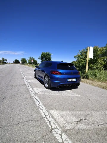 Foto Volkswagen Scirocco 2011 - Scirocco R manuale